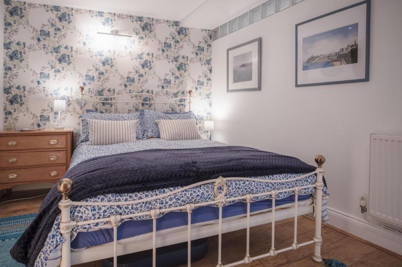 Goscar Court - 1 Bedroom Apartment - Tenby Exteriér fotografie